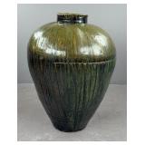 Sh?wa Period Oversized Shigaraki Pottery Rice Jar