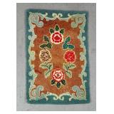 Victorian Style Folk Art Hooked Rug 3ï¿½ x 1ï¿½ 11'