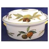 Royal Worchester Evesham covered dish