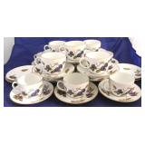 Royal Worchester Evesham cups & saucers