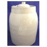 Stoneware crock w/ lid