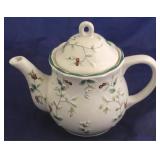 Pfaltzgraff tea pot