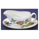 Royal Worchester Evesham gravy boat