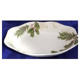 Magenta serving bowl