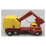 SSS Metal Construction Truck - as is missing wheel