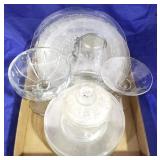 Assorted glass items