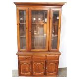 Broyhill china cabinet