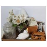 Tray Lot of Assorted Items