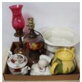 Tray Lot of Assorted Items