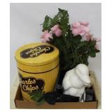 Tray Lot of Assorted Items