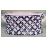 Blue & white small tub