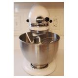 Kitchen-Aid Mixer