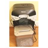 Lot of 2 Paper Shredders