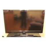 LG LCD TV w/ Remote