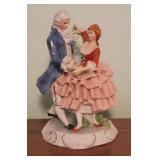 Village Man/Woman Porcelain Figure