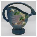 Roseville Snowberry basket - 8 1/2"