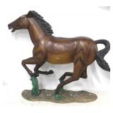 Lifesize resin Mustang horse statue