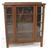 Vintage Mission Oak 1 door china cabinet
