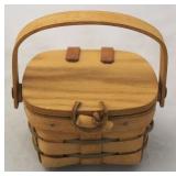 1990 Longaberger basket w/ lid