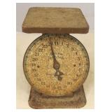Vintage American Family Scale