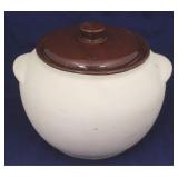 Watt Cookie Jar - 8" x 6"