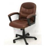 Swivel office chair