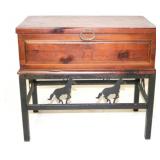 Lane lift top storage box with metal horse base
