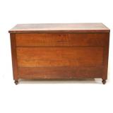 Early blanket chest
