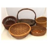 5 Vintage baskets