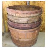 Lot of Vintage Apple Baskets