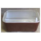 Vintage Pyrex Dish w/ Lid - 7 x 4