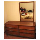 Mid-century Lane 6 drawer dresser w/ mirror