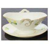 Bing & Grondahl Erantis Winterling Gravy boat
