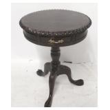 Chippendale Drum Table w/ 2 drawers