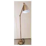 Floor Lamp with Adjustable Light