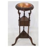 Vintage Wig stand with ferner