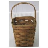 1991 Longaberger square basket