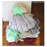Lot of Assorted Linens
