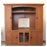 Entertainment/TV Stand