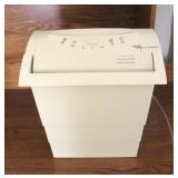 Tech Solutions Paper Shredder