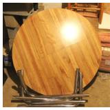 Round Table w/ Metal Legs