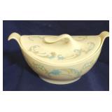 Red Wing Frontenac large covered casserole