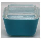 Pyrex blue refrigerator dish with lid