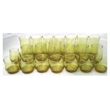 21 Piece vintage glassware set