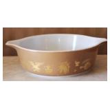 Vintage Pyrex Dish - 7 1/2