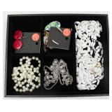 Box lot jewelry