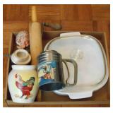 Tray lot of assorted items