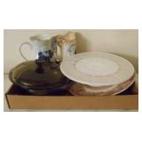Tray lot of assorted items