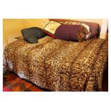 Full size bed w/ bedding
