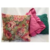 Lot of 3 Throw Pillows